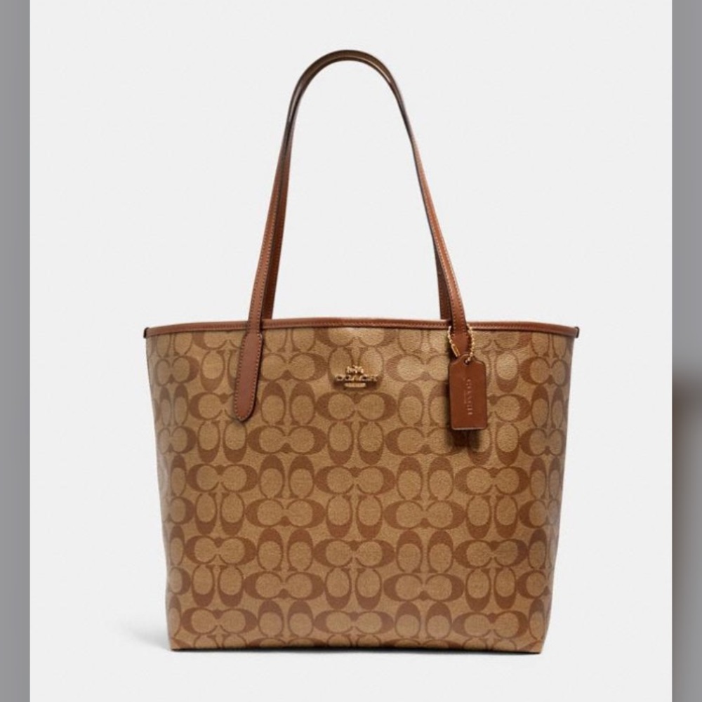 COACH City Tote in Signature Canvas